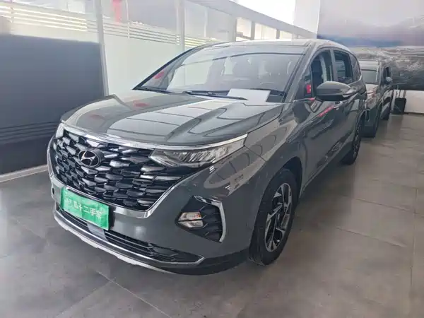 Hyundai Custin 2023