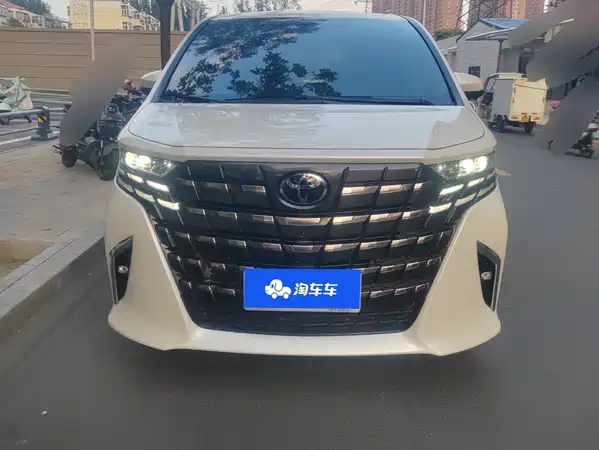 Toyota Alphard 2024