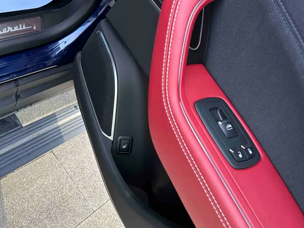 Maserati Levante 2020 — фото 10