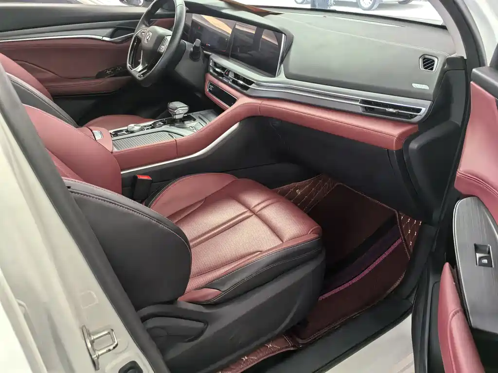 Changan CS75 PLUS 2023 — фото 10