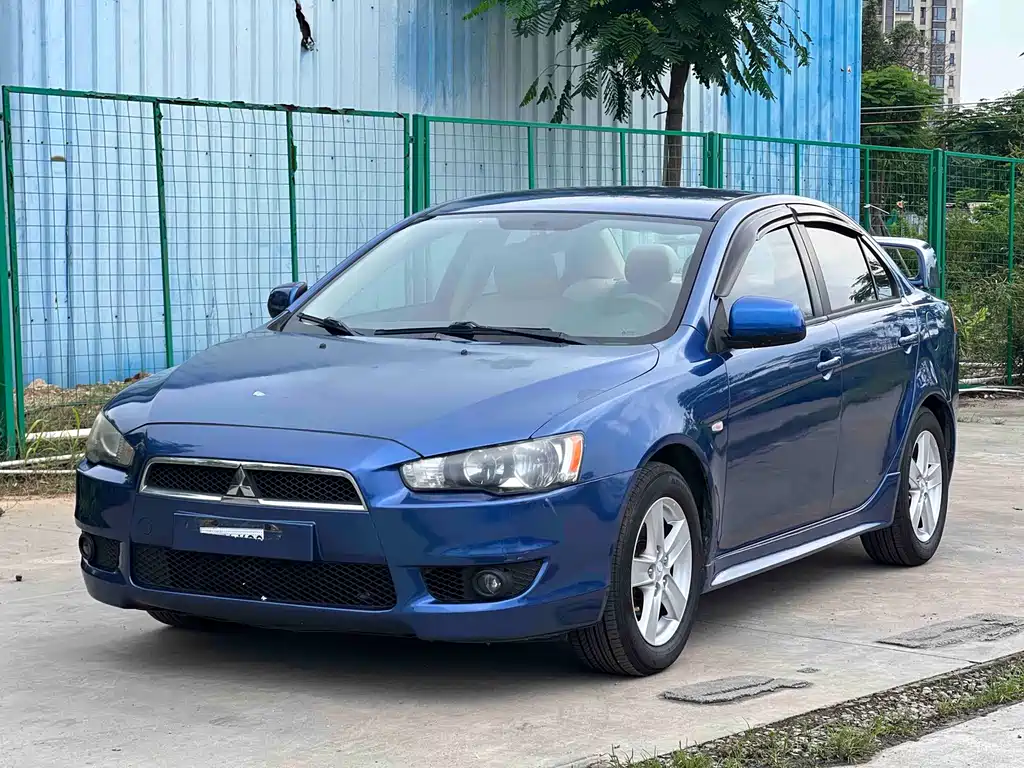 Mitsubishi Lancer EX 2010
