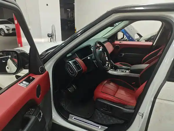 Land Rover Range Rover Sport 2022