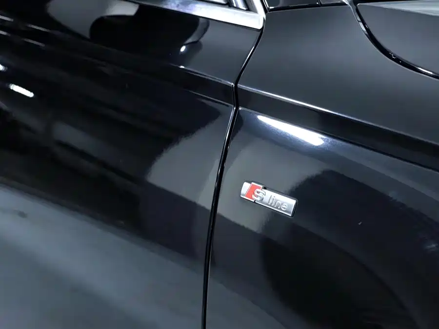 Audi A6L 2018 — фото 14