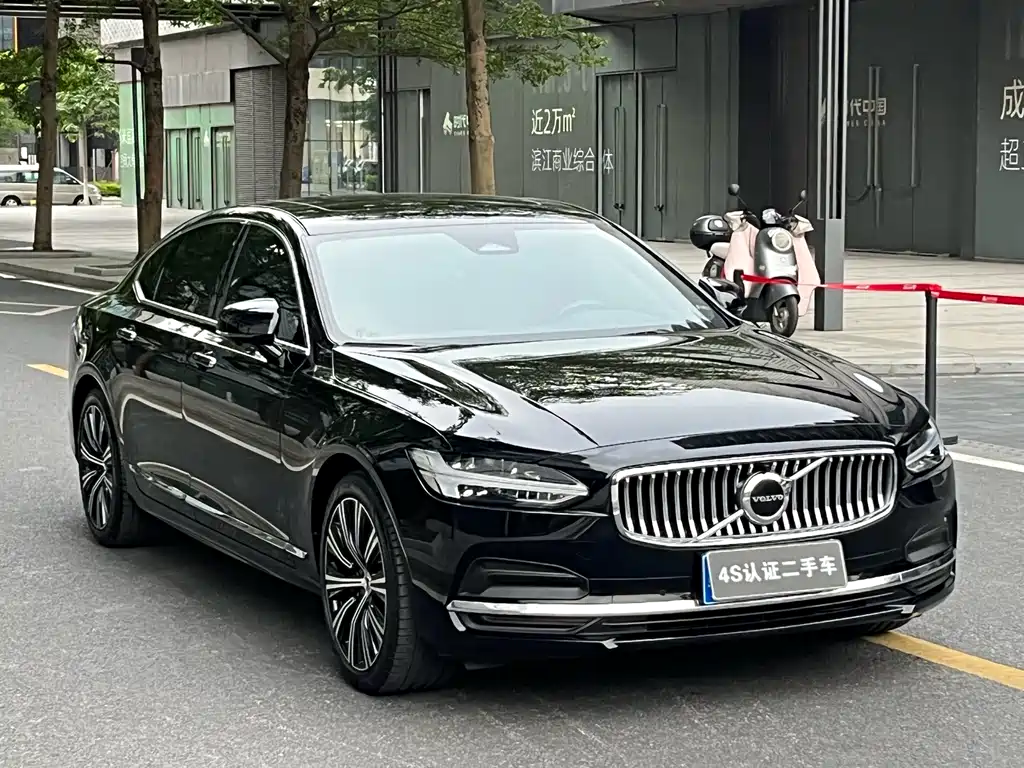 Volvo S90 2022 — фото 3