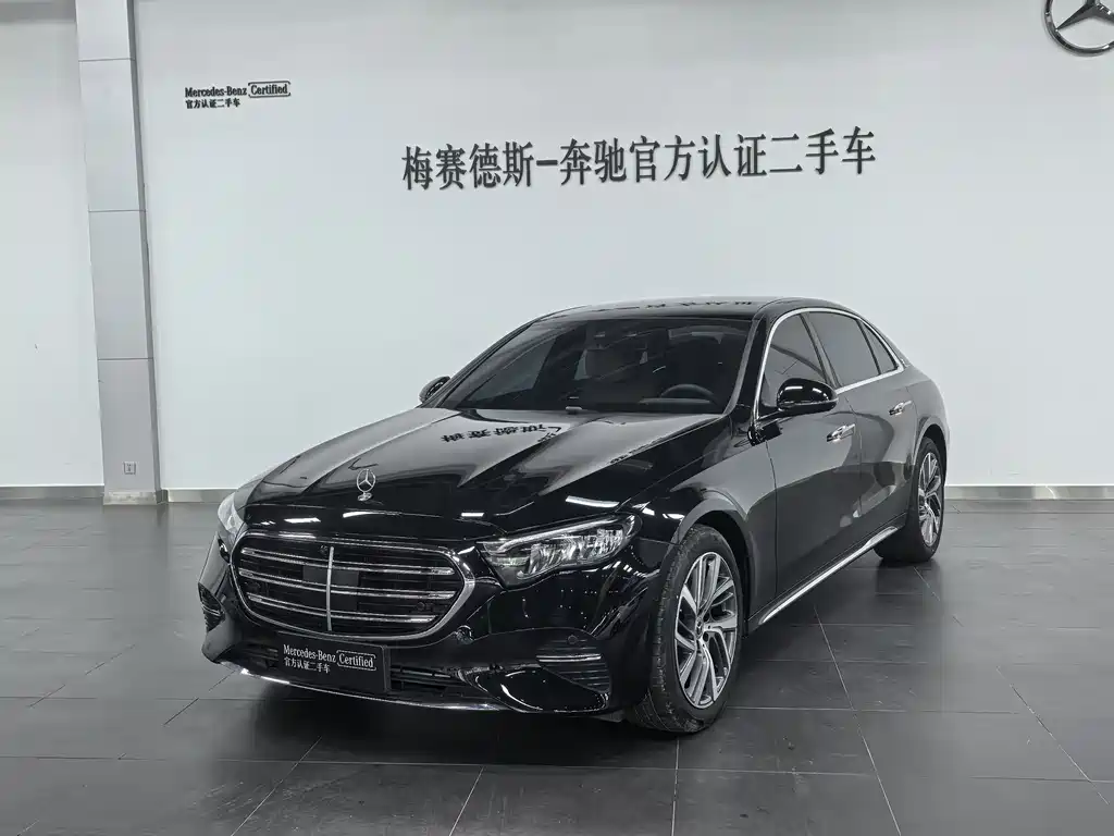 Mercedes-Benz E-Class 2025