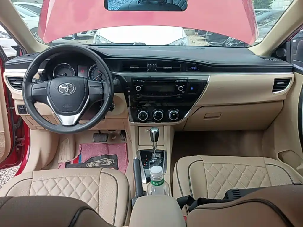 Toyota Corolla 2016 — фото 10