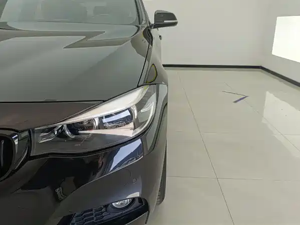 BMW 3 Series GT 2021