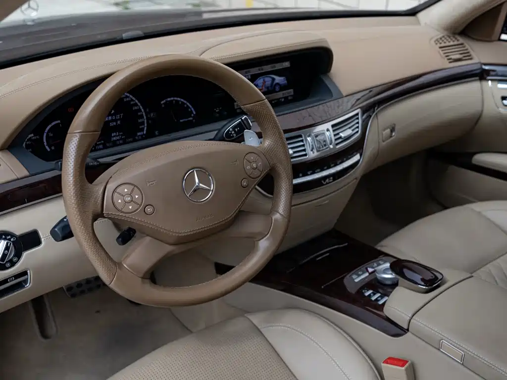 Mercedes-Benz S-Class AMG 2011 — фото 9