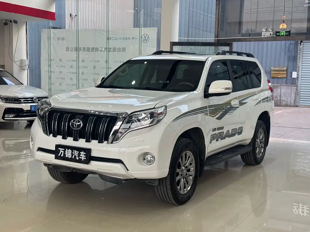 Toyota Prado 2016 — фото 1