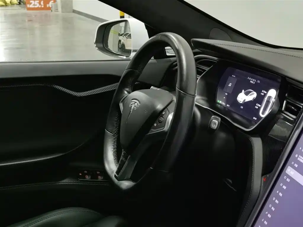 Tesla Model S 2018 — фото 22