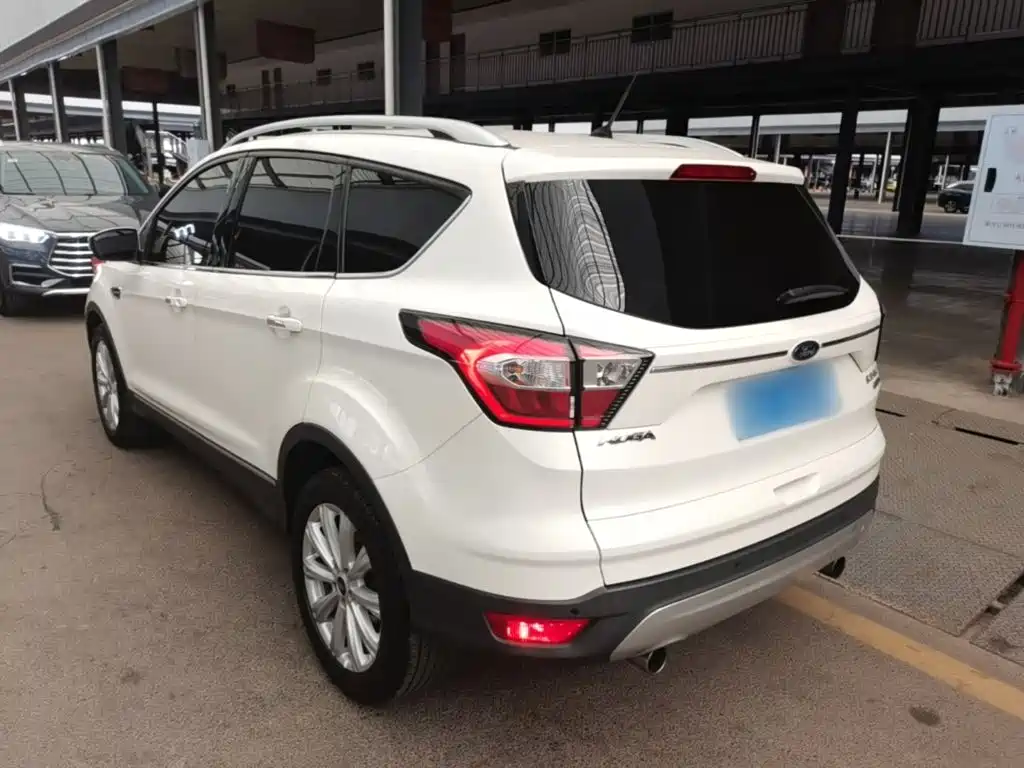 Ford Kuga 2017