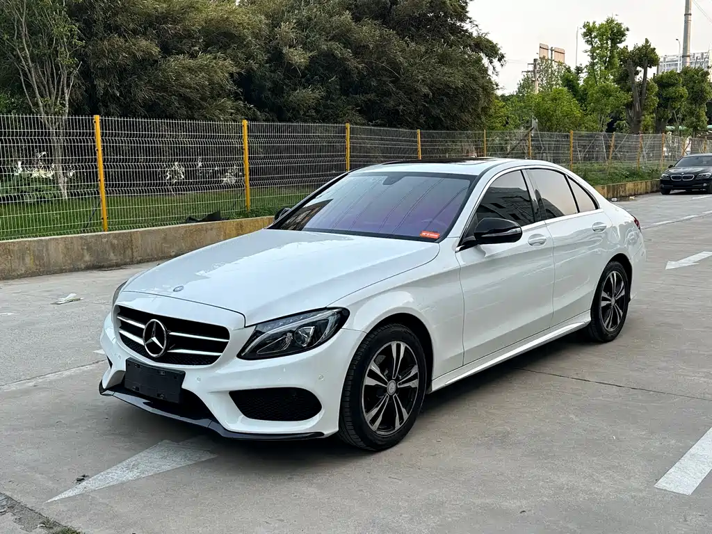 Mercedes-Benz C-Class 2017 — фото 1