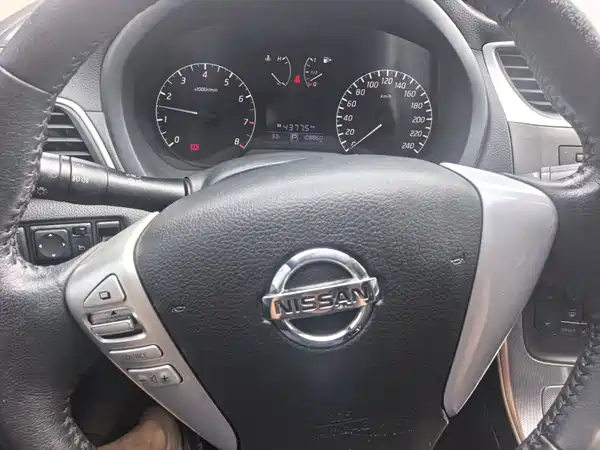 Nissan Sylphy 2015