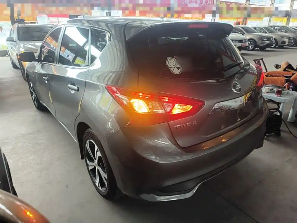 Nissan Tiida 2017