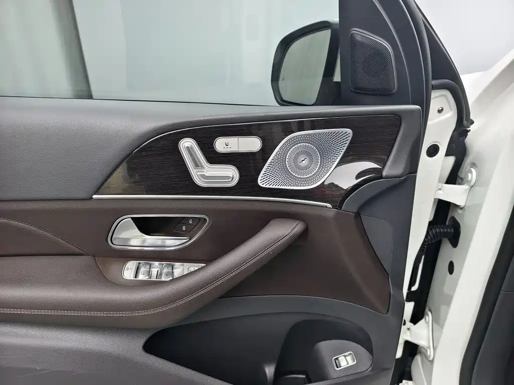 Mercedes-Benz GLE 2020 — фото 7