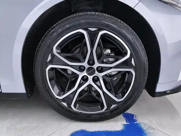 Dongfeng Xinghai S7 2025