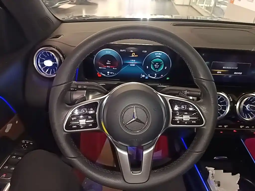 Mercedes-Benz GLB 2022 — фото 11