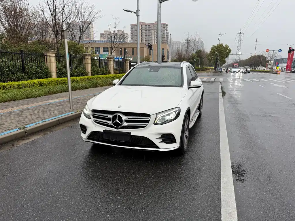Mercedes-Benz GLC 2017 — фото 2