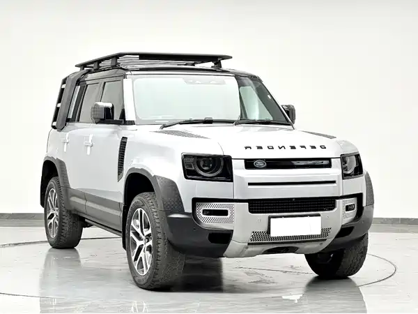 Land Rover Defender 2021