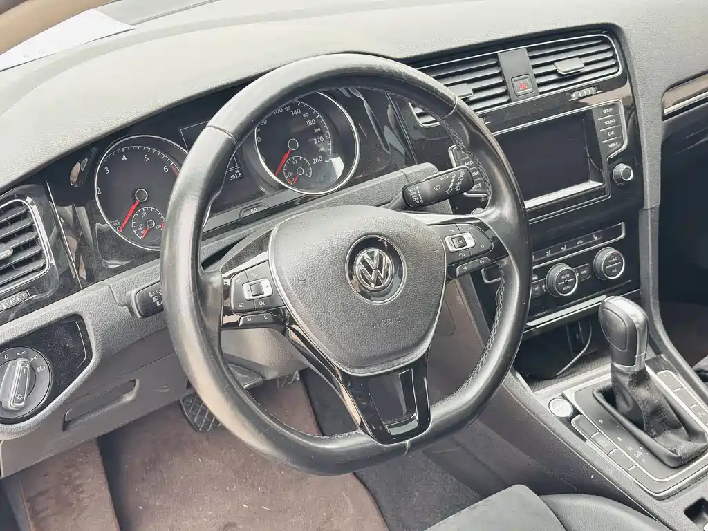Volkswagen Golf 2015 — фото 7
