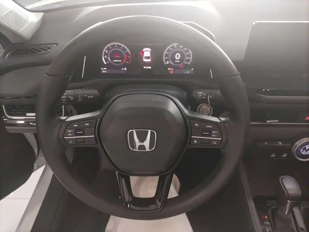 Honda Inspire 2023 — фото 11