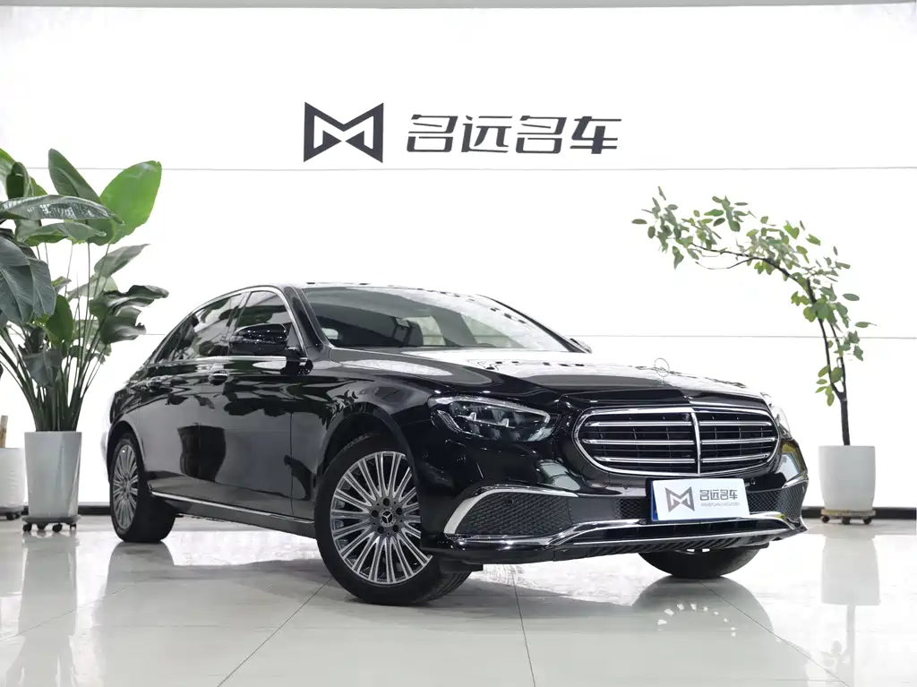 Mercedes-Benz E-Class 2023 — фото 3