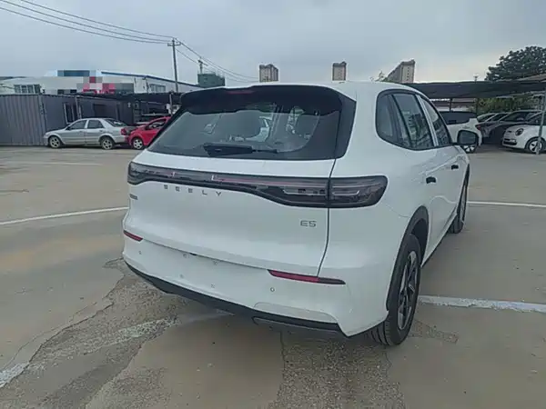 Geely Galaxy E5 2026