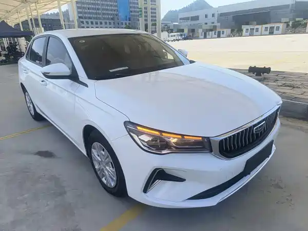 Geely Emgrand 2023
