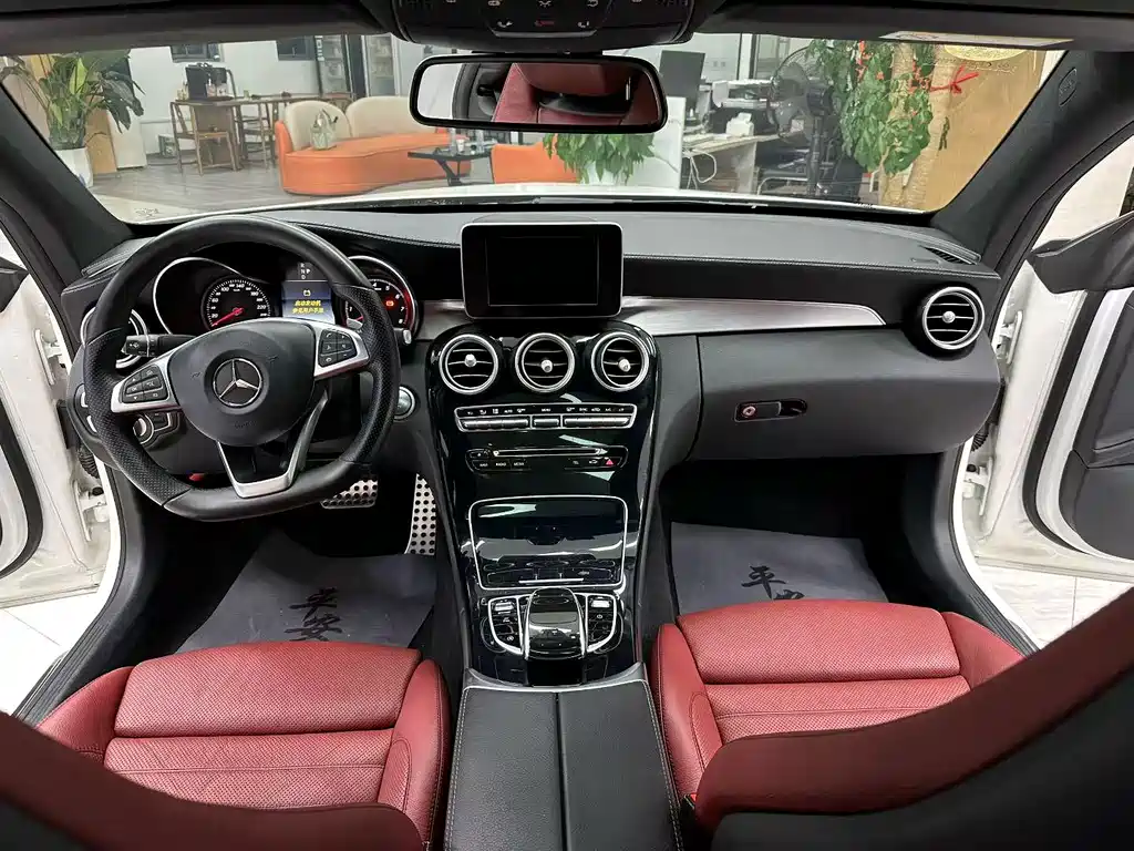 Mercedes-Benz C-Class 2018 — фото 4