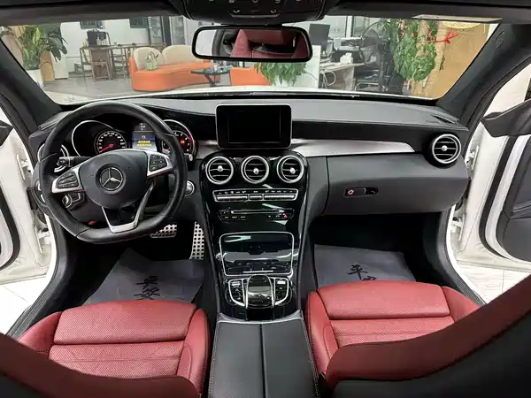 Mercedes-Benz C-Class 2018