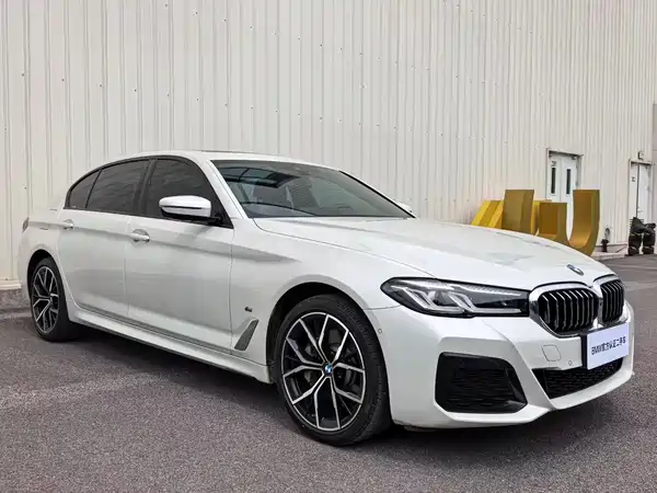 BMW 5 Series 2022