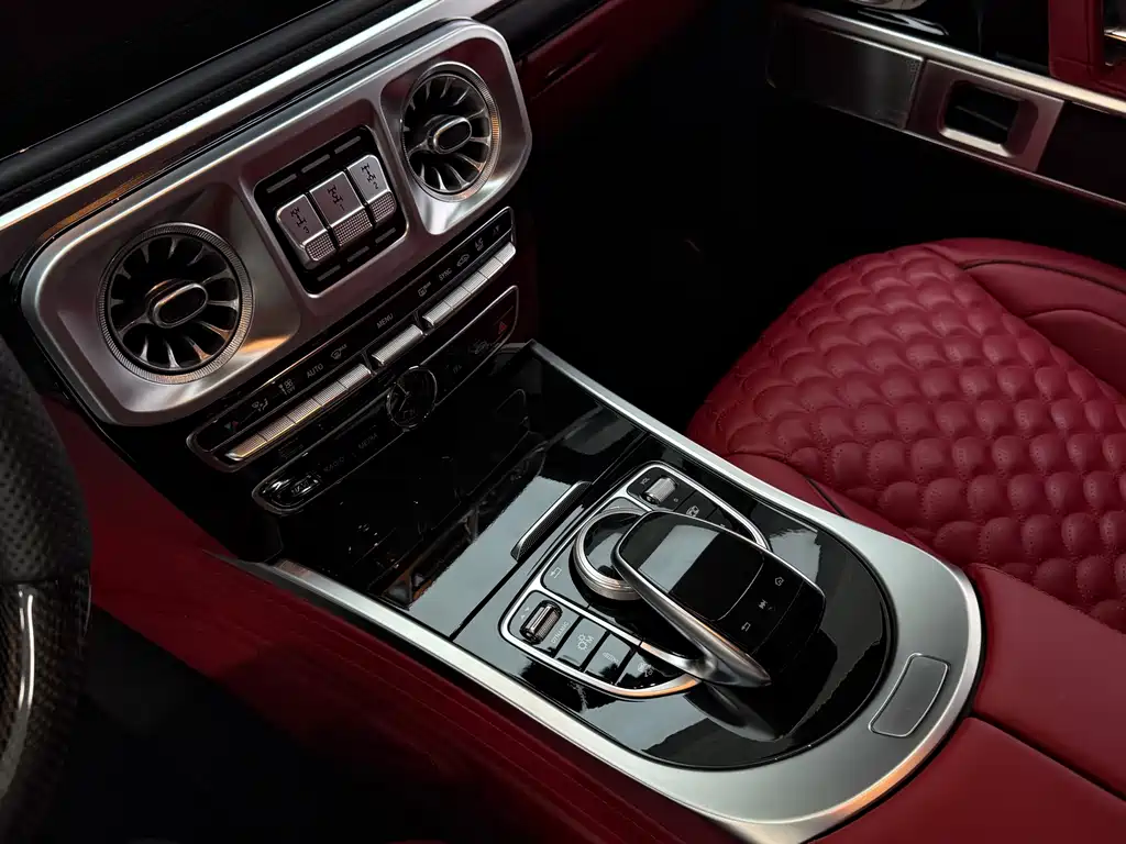Mercedes-Benz G-Class 2016 — фото 13