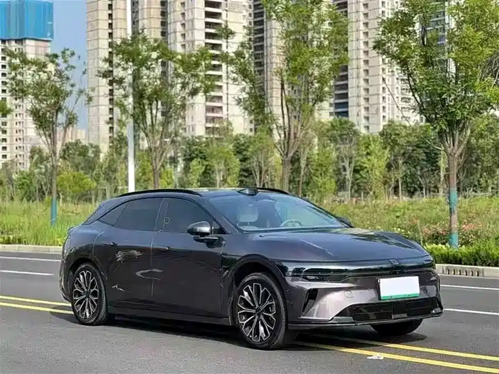 Zeekr 007 GT 2025