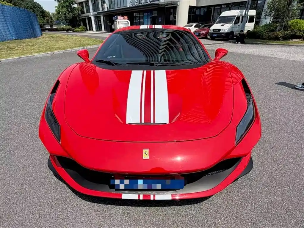 Ferrari F8 2022 — фото 3