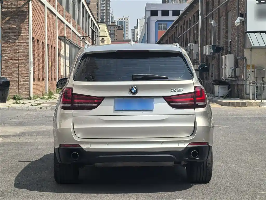 BMW X5 2015 — фото 12