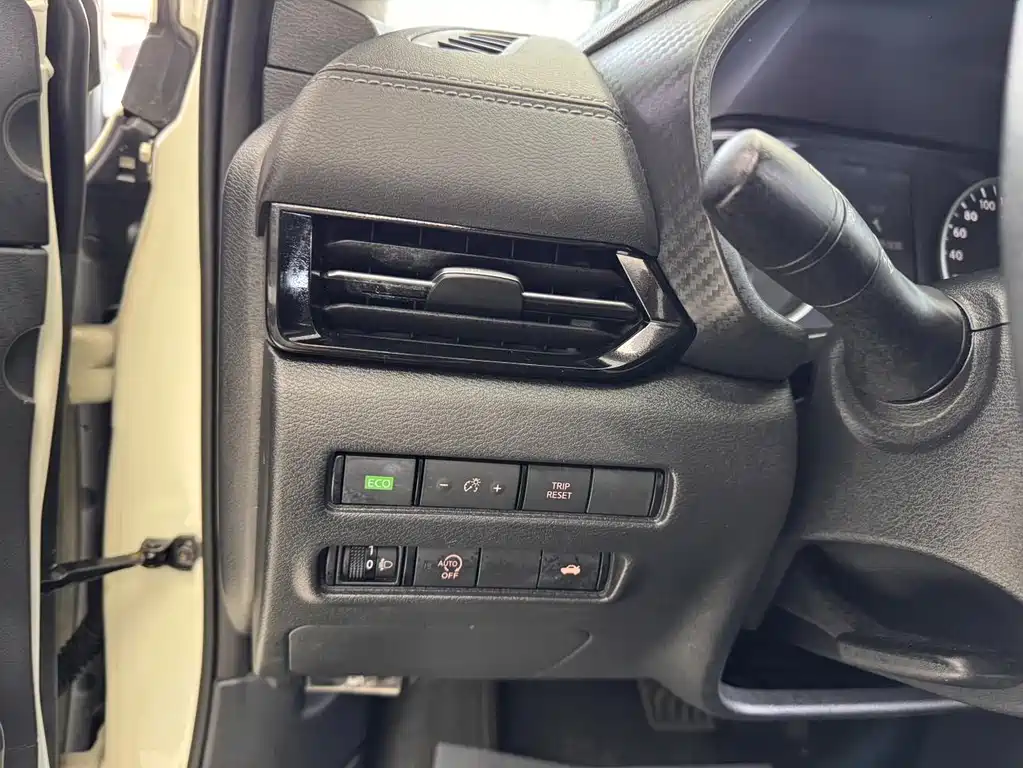 Nissan Sylphy 2022 — фото 17