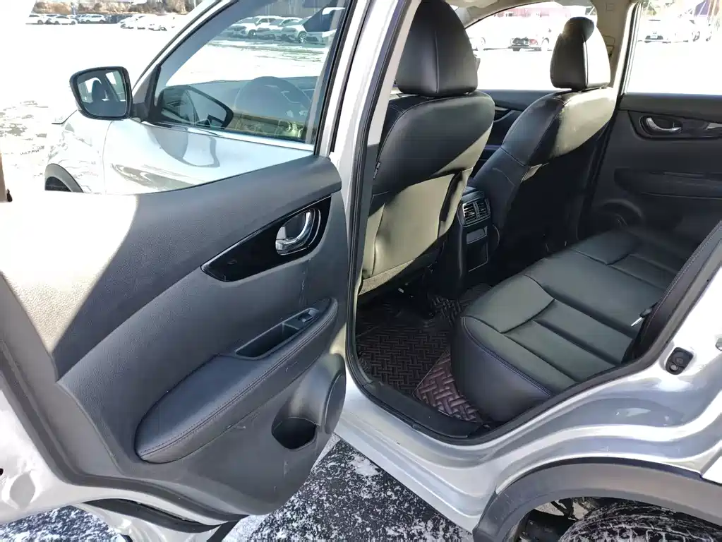 Nissan Qashqai 2021 — фото 11