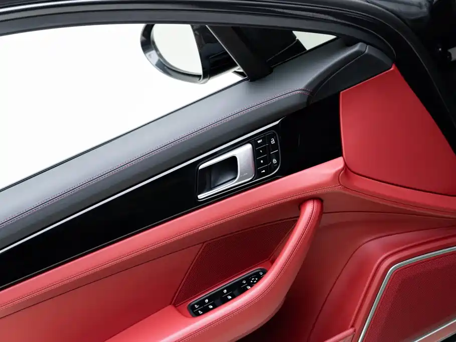 Porsche Panamera 2021 — фото 17