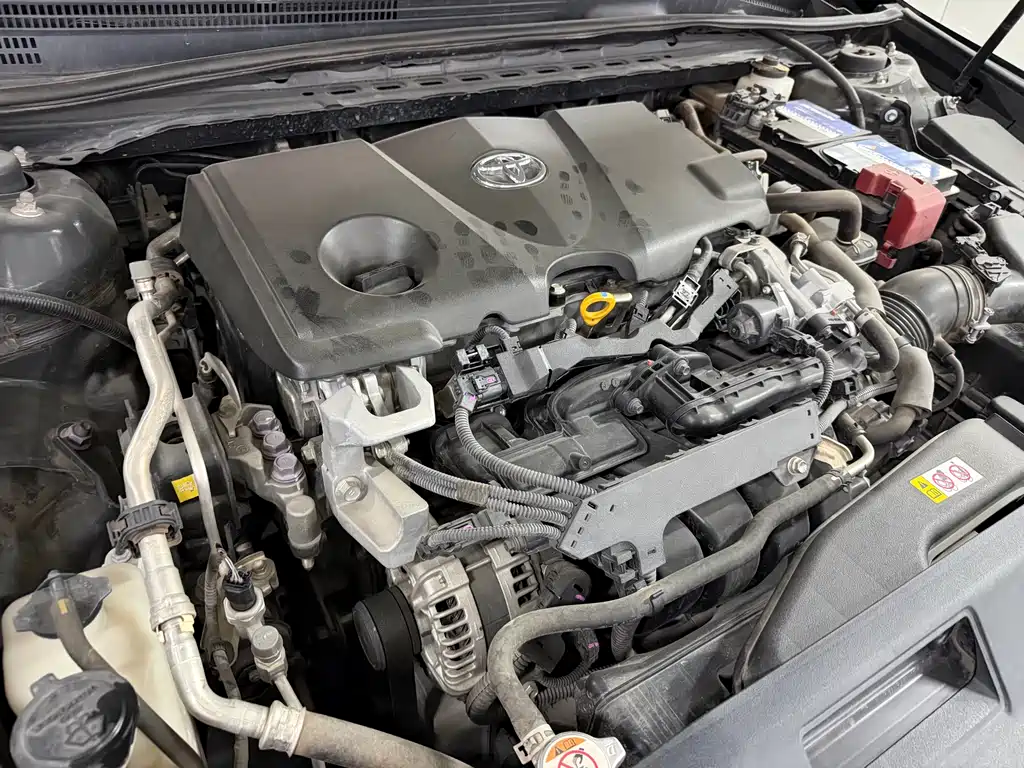 Toyota Camry 2019 — фото 12