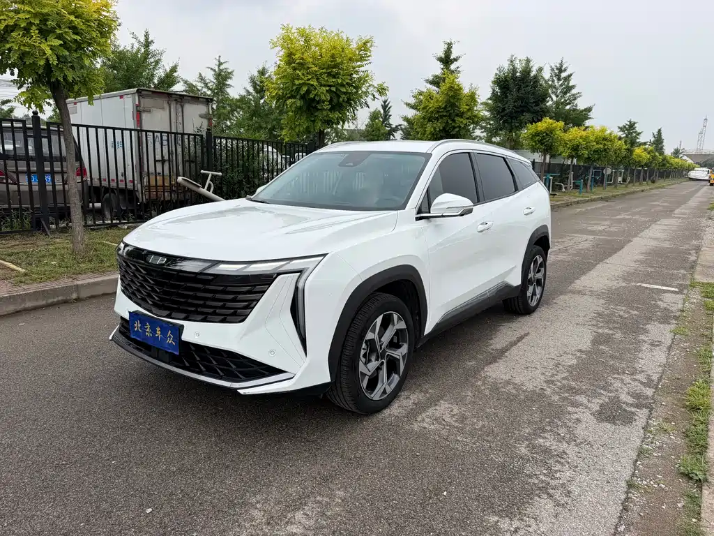 Geely Boyue L 2024