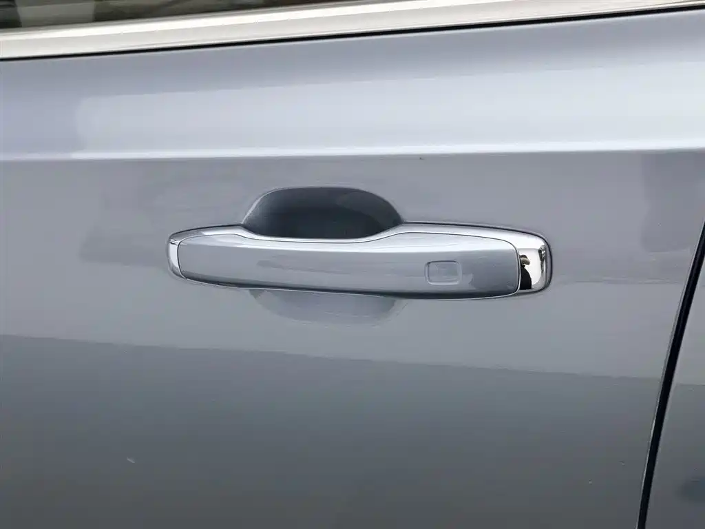 Volvo S90 2019 — фото 18