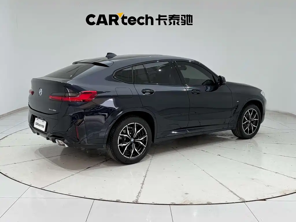 BMW X4 2024 — фото 11
