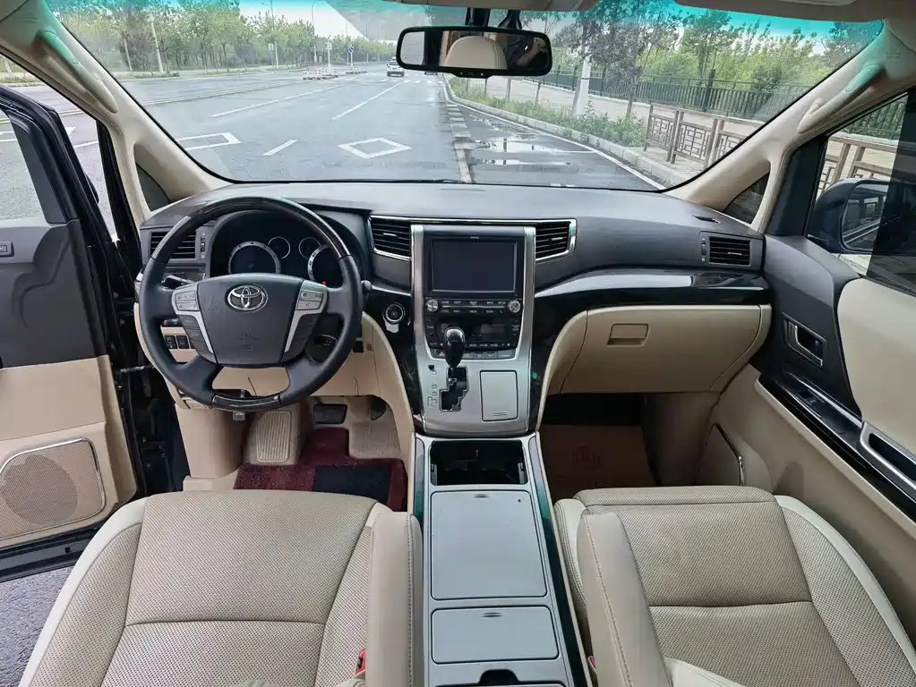 Toyota Alphard 2015 — фото 12