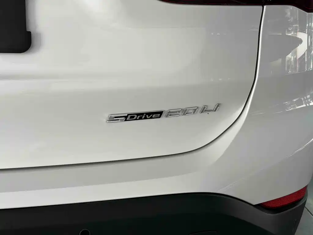 BMW X1 2022 — фото 16
