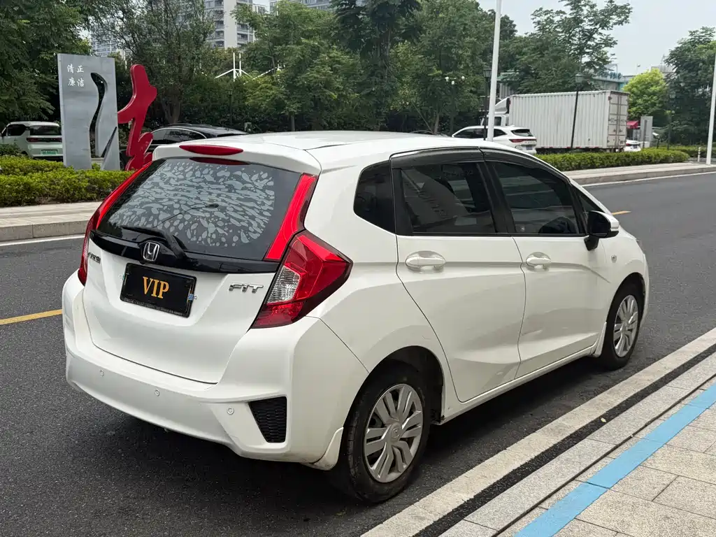 Honda Fit 2015
