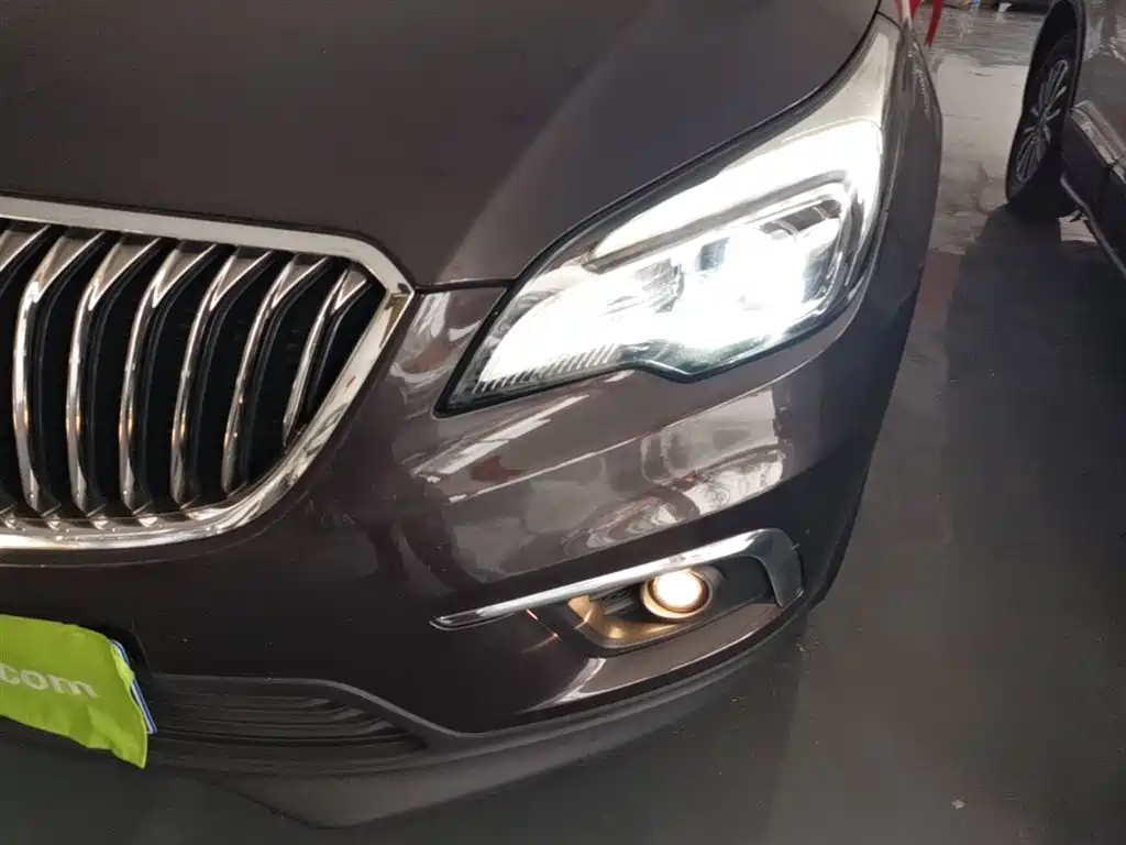 Buick Envision Plus 2016 — фото 24