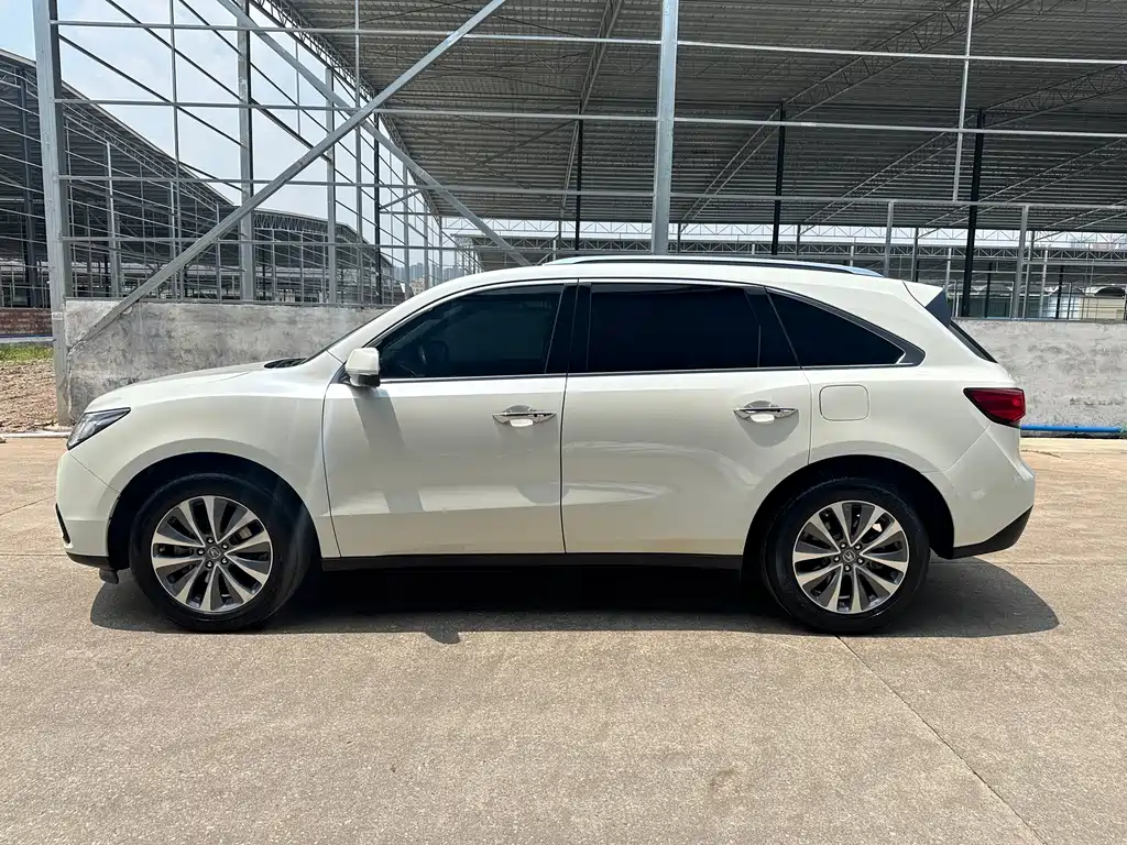 Acura MDX 2016 — фото 15