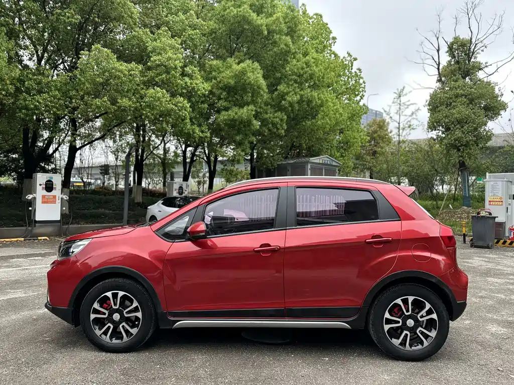 Geely Vision X3 2018 — фото 7