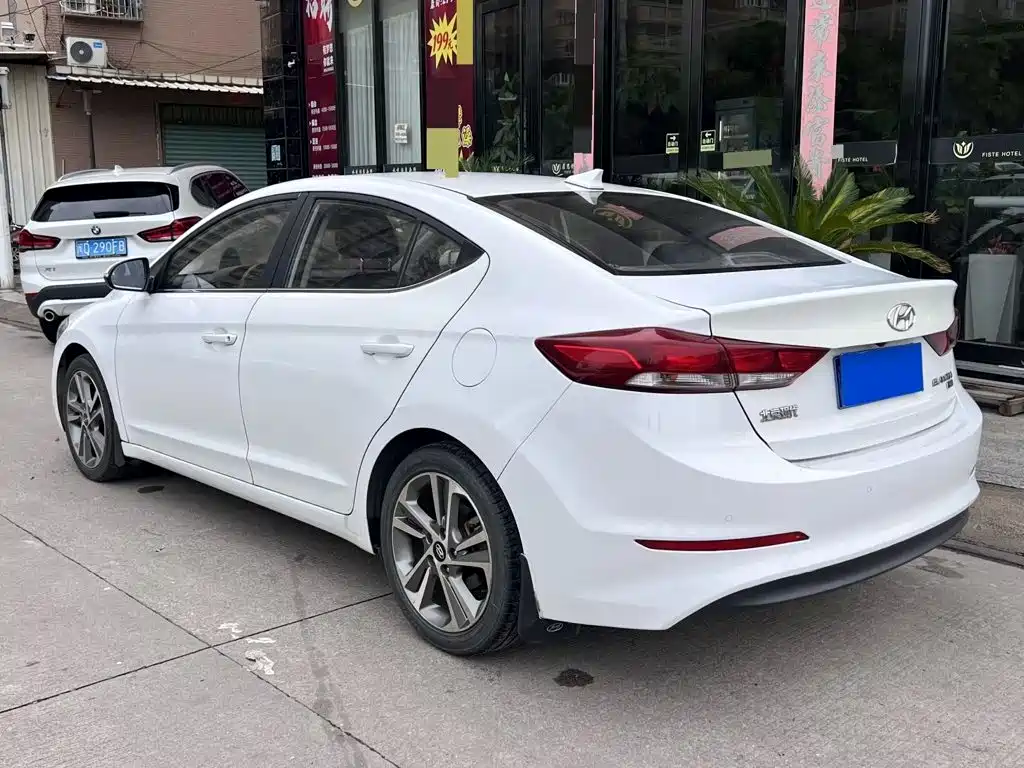 Hyundai Celesta 2016 — фото 6