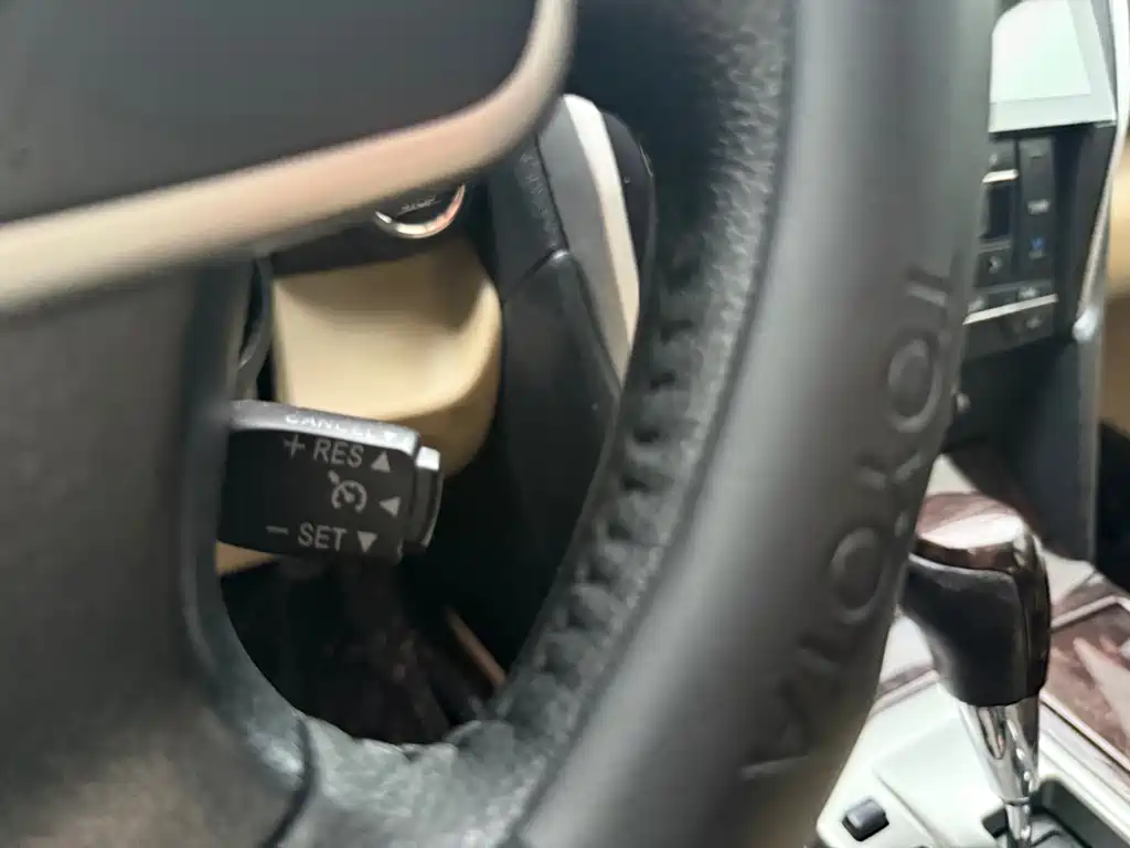 Toyota Camry 2016 — фото 13